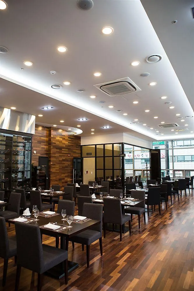 Central Plaza Hotel - Incheon Cityhall