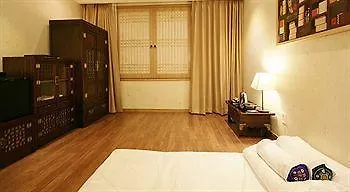 Central Plaza Hotel - Incheon Cityhall