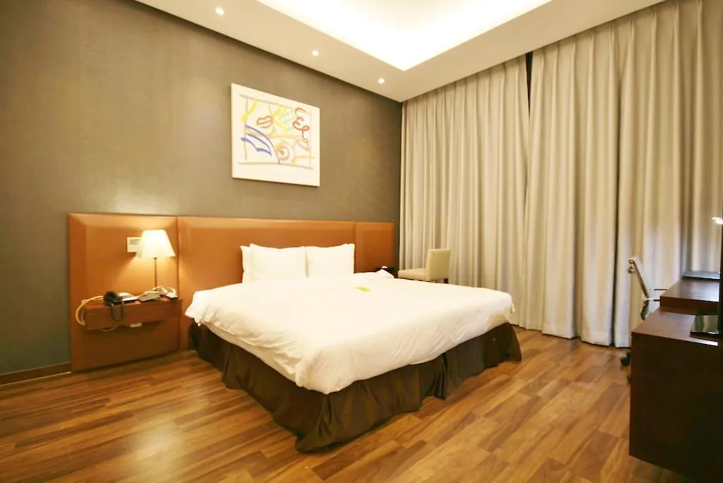 Central Plaza Hotel - Incheon Cityhall