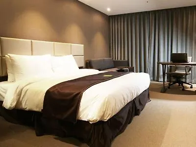 Central Plaza Hotel - Incheon Cityhall South Korea