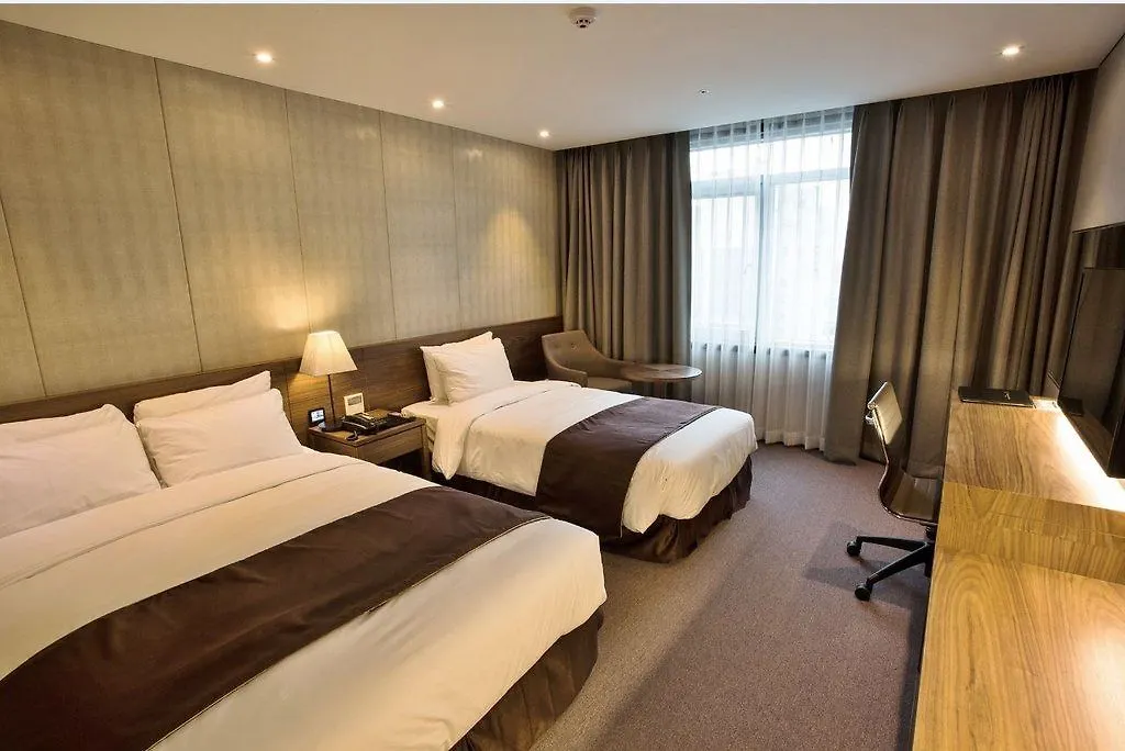 Central Plaza Hotel - Incheon Cityhall South Korea