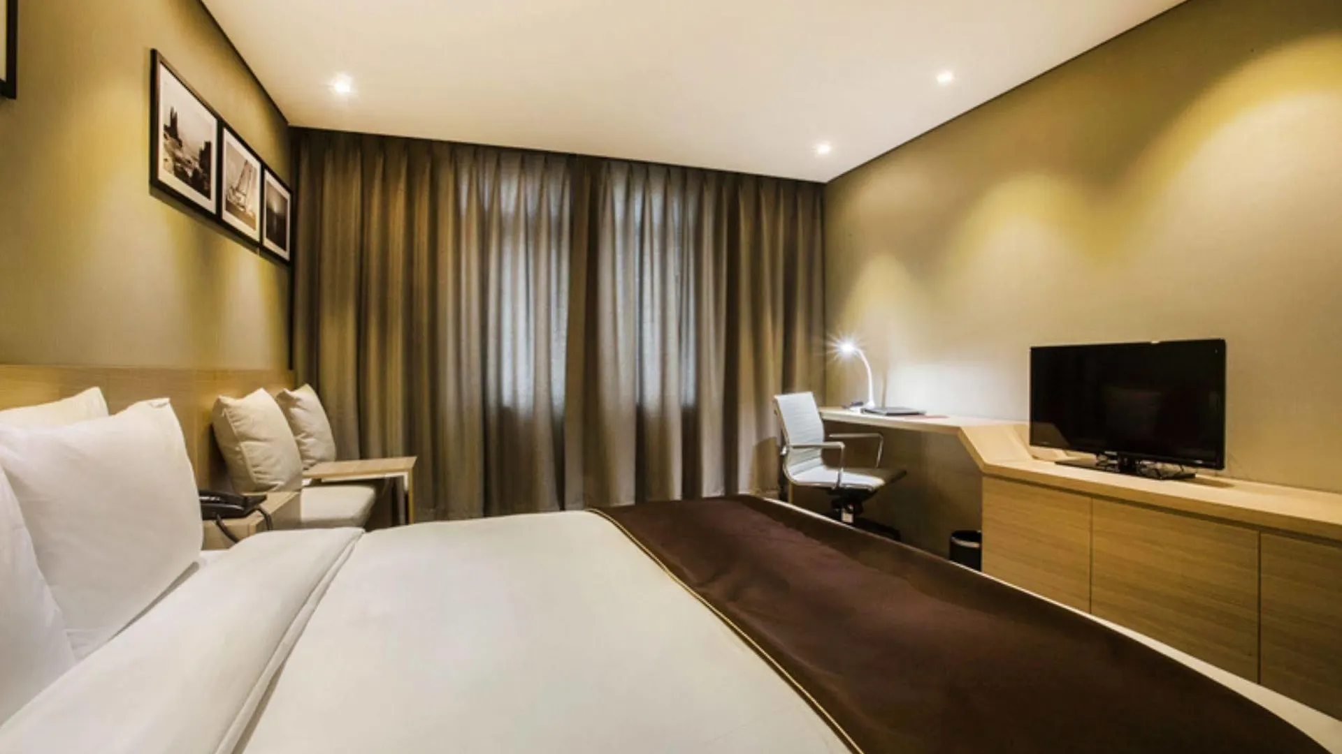 Central Plaza Hotel - Incheon Cityhall South Korea