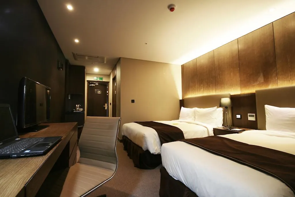 ****  Central Plaza Hotel - Incheon Cityhall 韓国